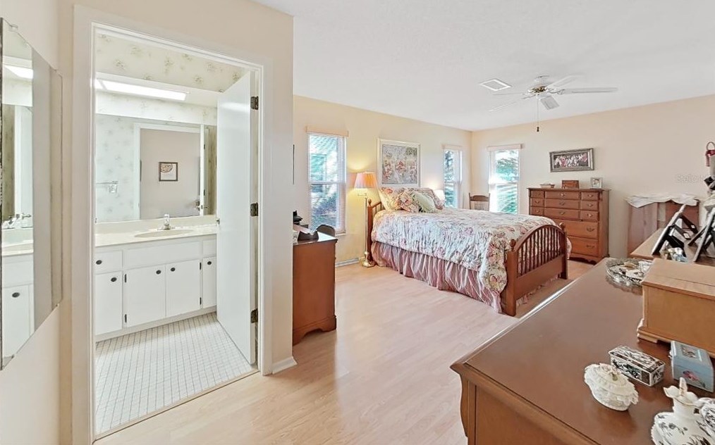 8421 Elgin Dr, Port Richey FL  34668-2755 exterior