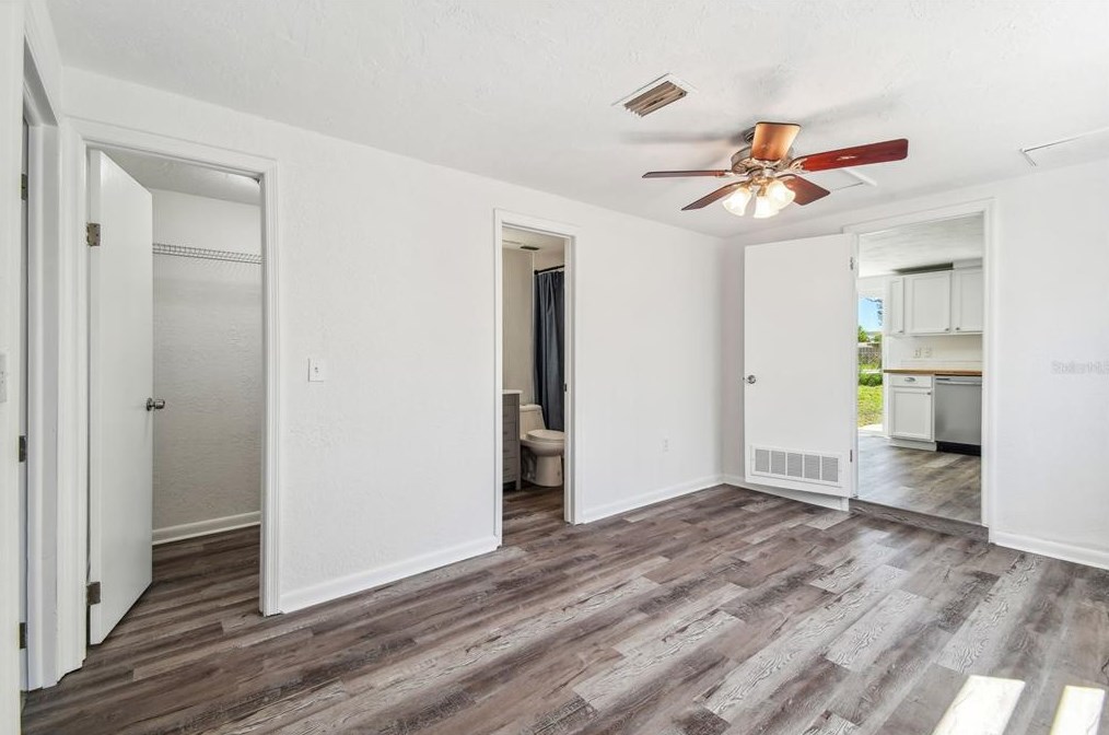 3532 Bigelow Dr, Tarpon Springs FL  34691-3226 exterior