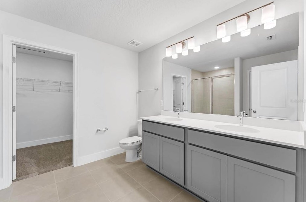 6909 Five Oaks Dr, Saint Cloud FL  34773-6060 exterior