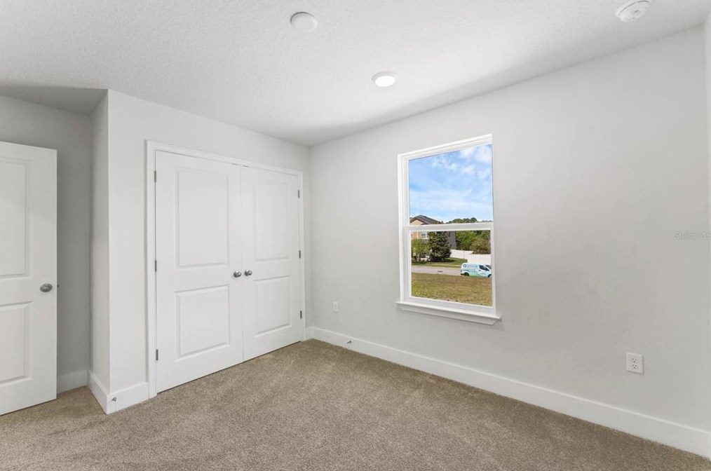 6909 Five Oaks Dr, Saint Cloud FL  34773-6060 exterior