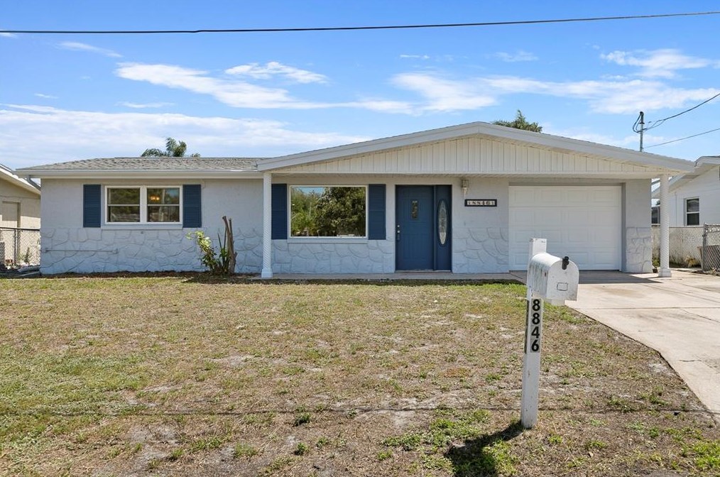 8846 Chilton Dr, Port Richey, FL 34668