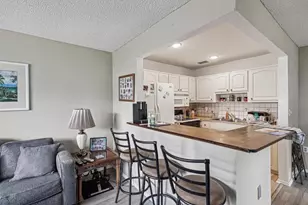 11935 Bayonet Ln, New Port Richey, FL 34654 - Photo 12