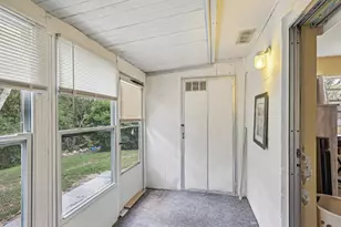 11935 Bayonet Ln, New Port Richey, FL 34654 - Photo 18