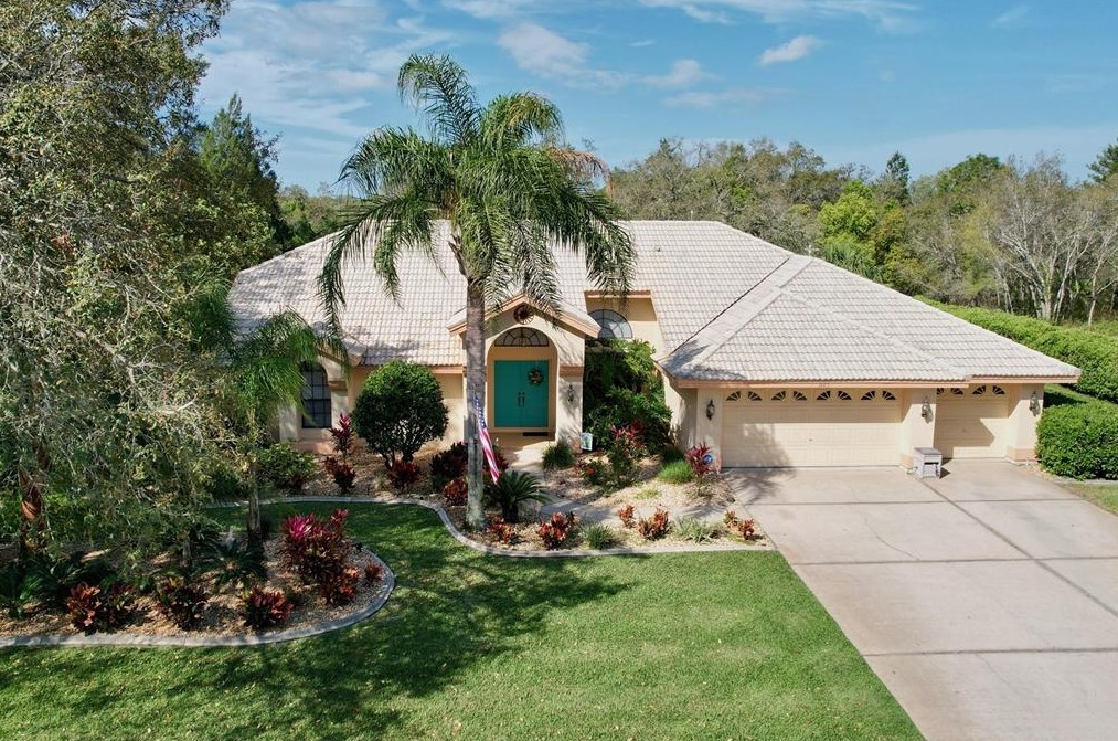 18415 Autumn Lake Blvd, Port Richey, FL 34667-8403