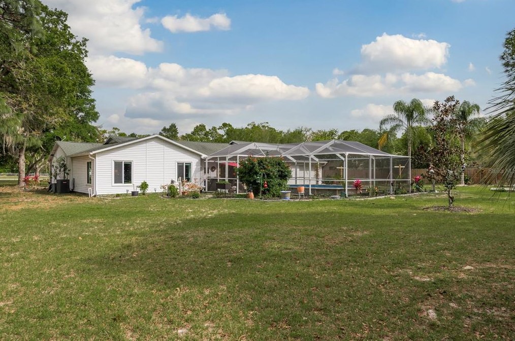 13411 Canton Ave, Port Richey FL  34669-1842 exterior