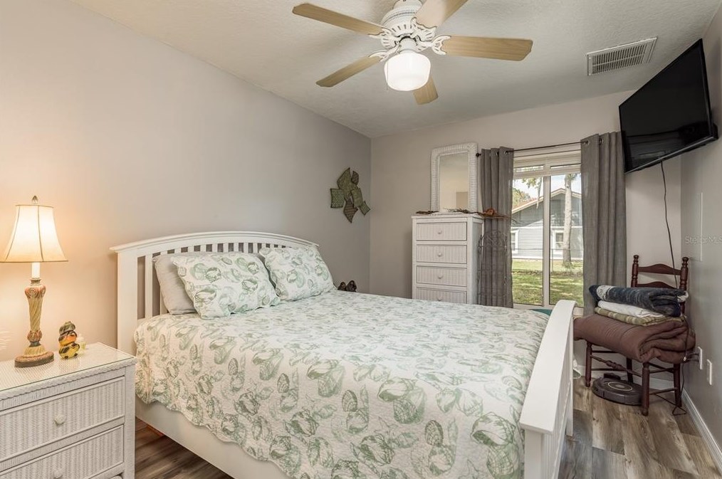 13411 Canton Ave, Port Richey FL  34669-1842 exterior