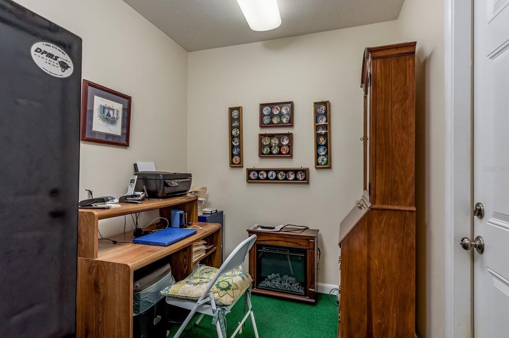 6538 Pne Walk Dr, New Port Richey FL  34655-1183 exterior