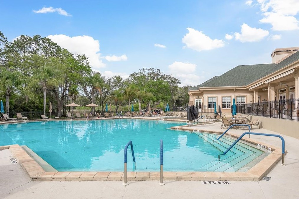 6538 Pne Walk Dr, New Port Richey FL  34655-1183 exterior