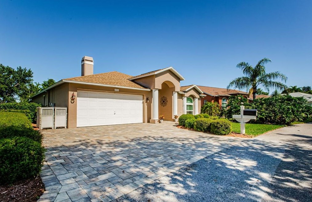 7717 Roycroft Dr, New Port Richey, FL 34654-5886