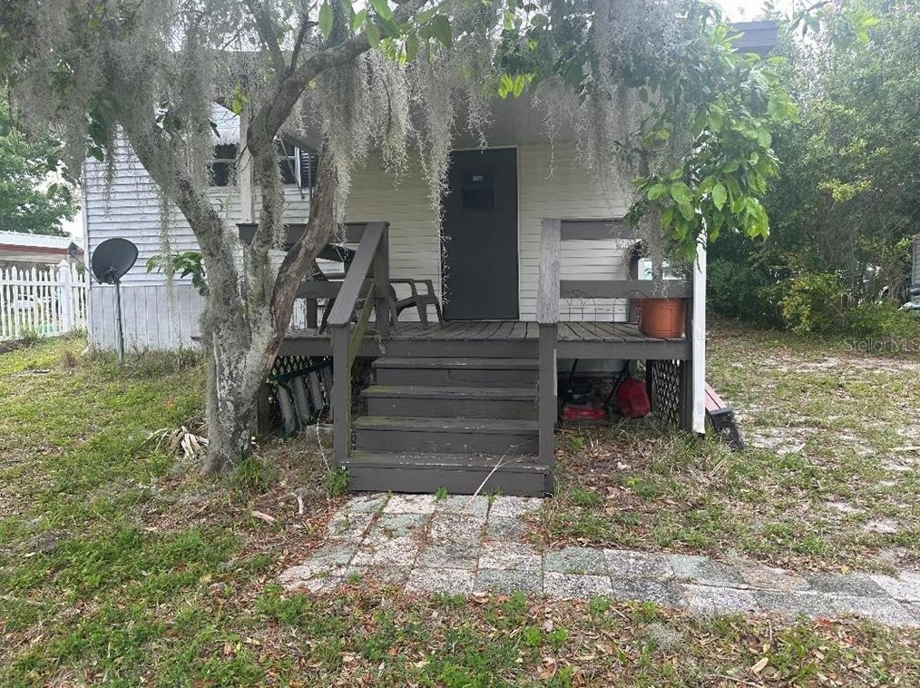 9408 Cougar Dr, Brooksville, FL 34613-3968