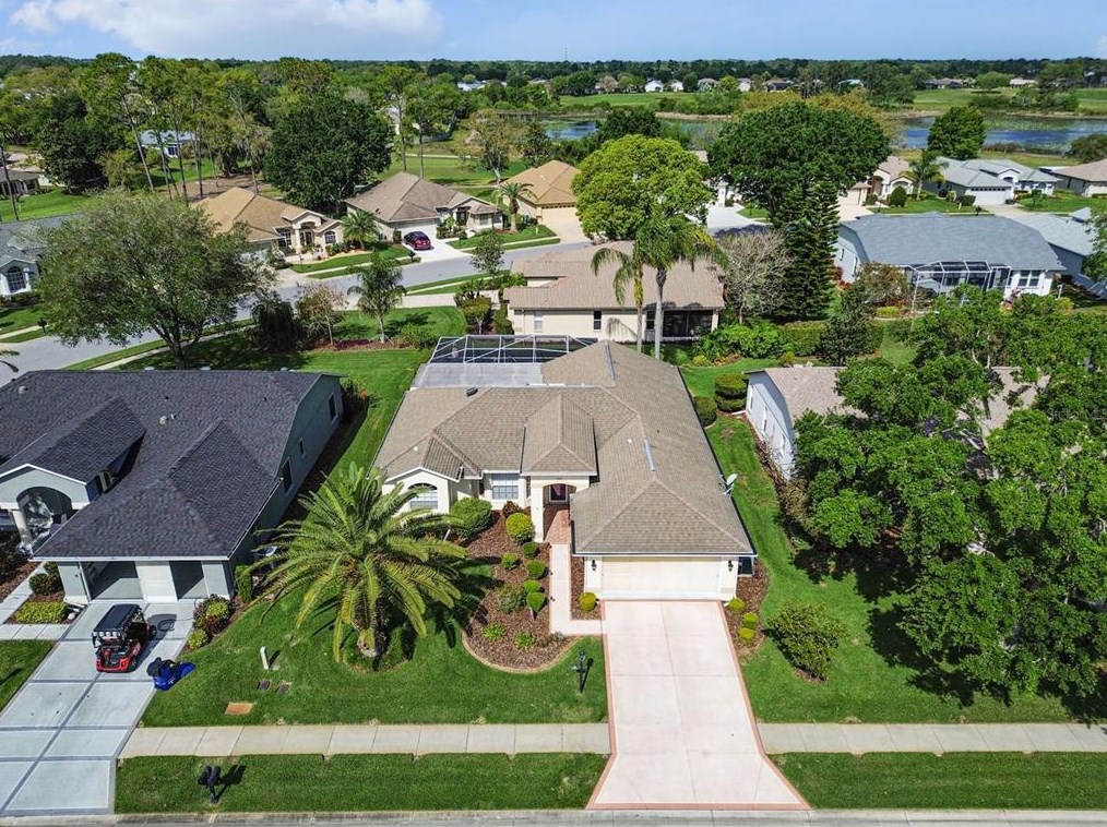 18445 Grand Club Dr, Port Richey, FL 34667-5727