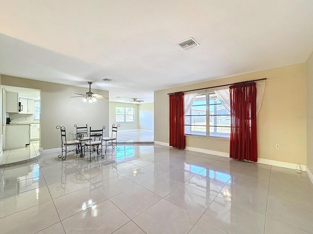 8507 Paxton Dr, Port Richey, FL 34668-4244