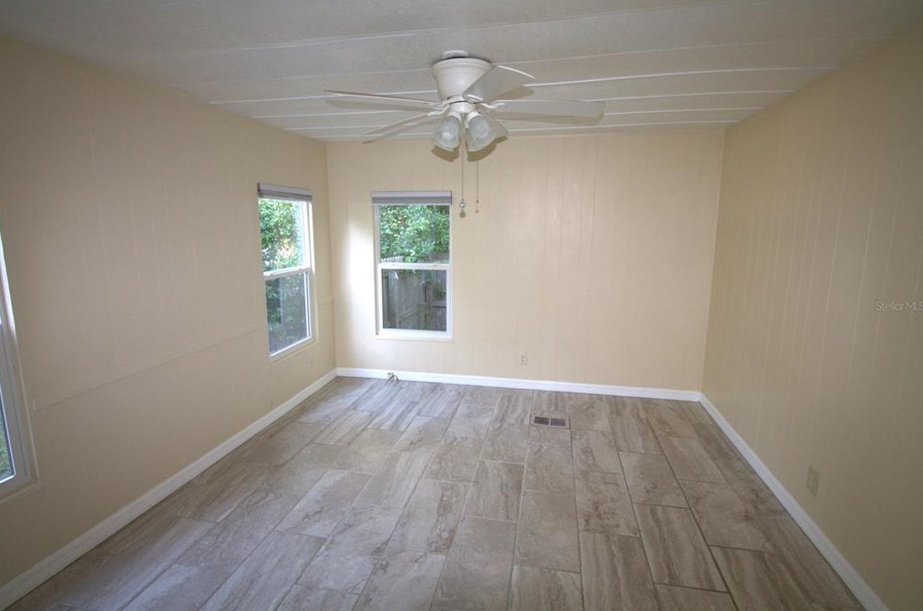 8062 Sealawn Dr, Brooksville FL  34606-2827 exterior