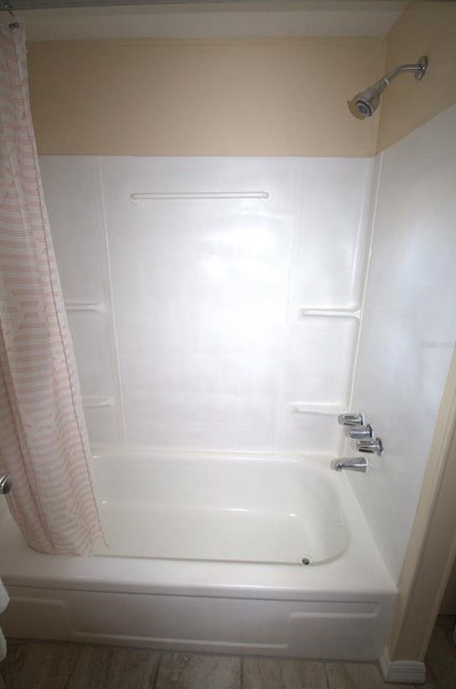 8062 Sealawn Dr, Brooksville FL  34606-2827 exterior
