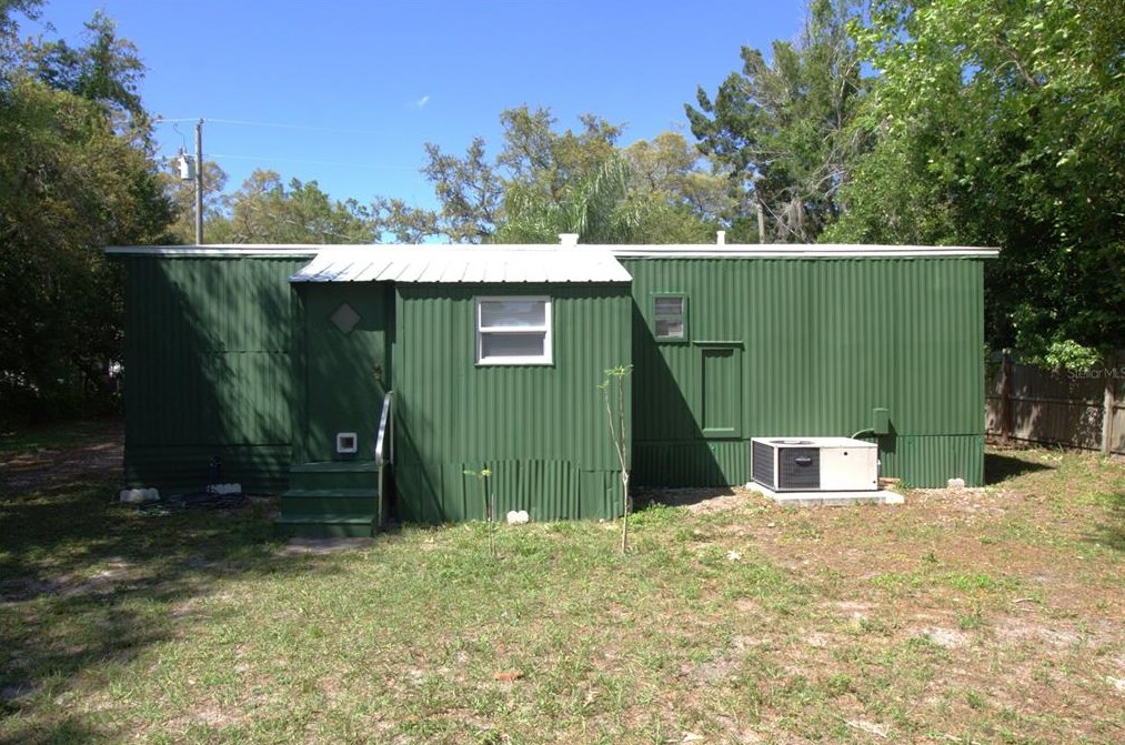 8062 Sealawn Dr, Brooksville FL  34606-2827 exterior