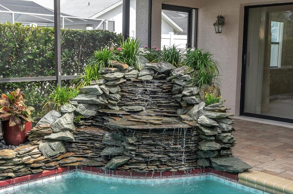 5400 Los Palos Dr, New Port Richey FL 34655-1268 exterior