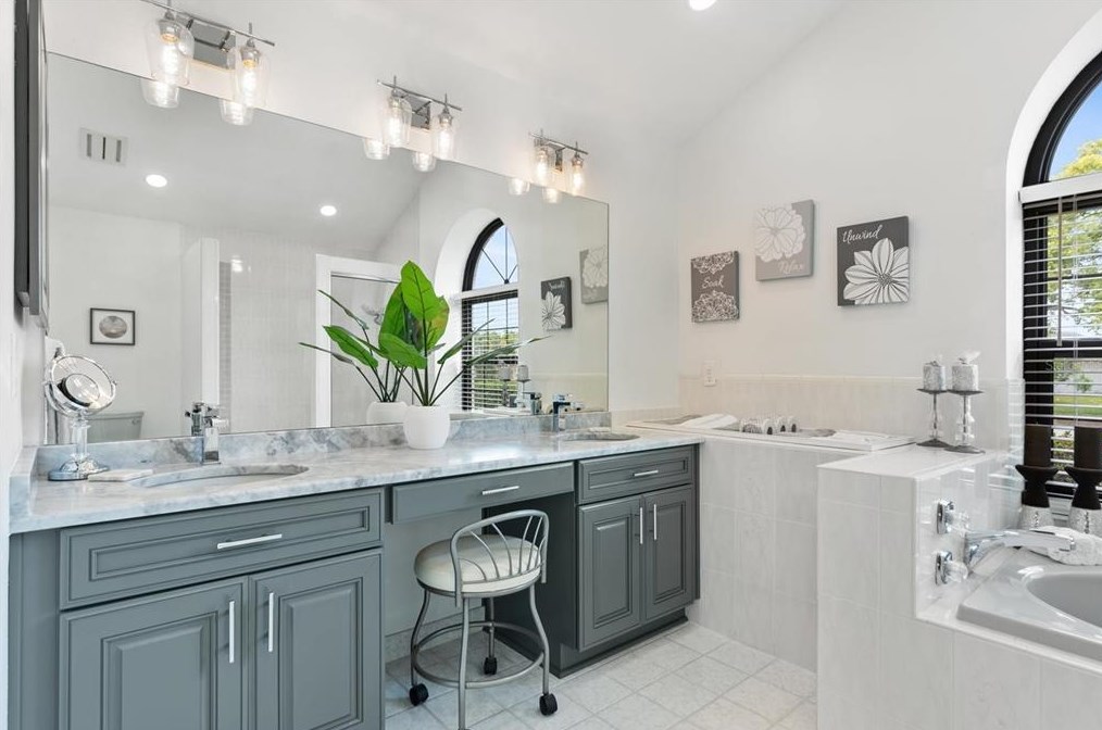 5400 Los Palos Dr, New Port Richey FL 34655-1268 exterior