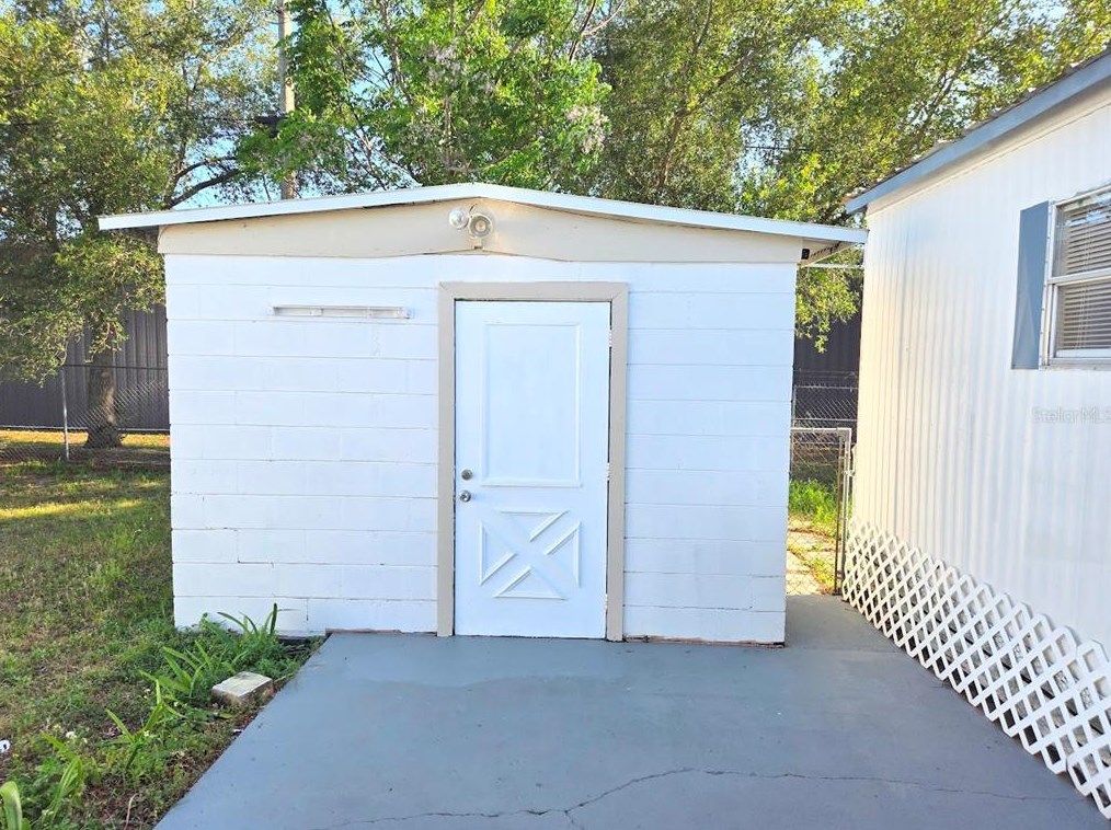 7134 Lofty Dr, Port Richey FL 34668-1661 exterior