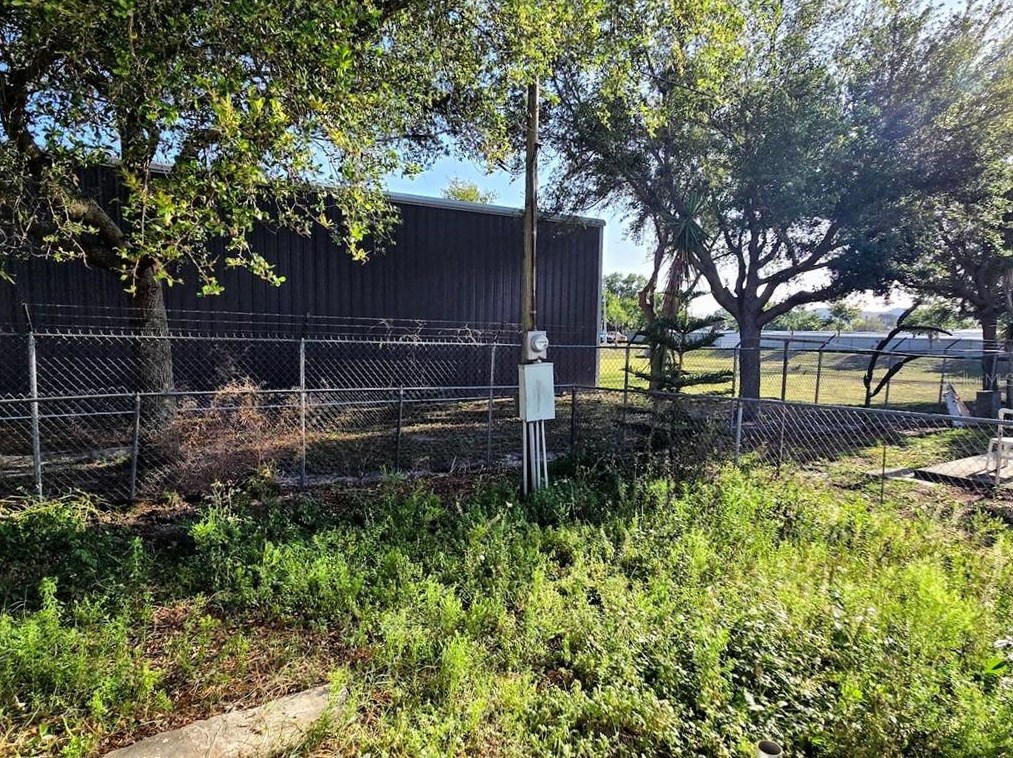 7134 Lofty Dr, Port Richey FL 34668-1661 exterior