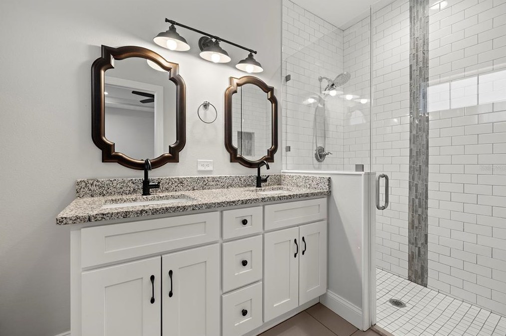 914 Norfolk St, Tampa FL 33604-5345 exterior