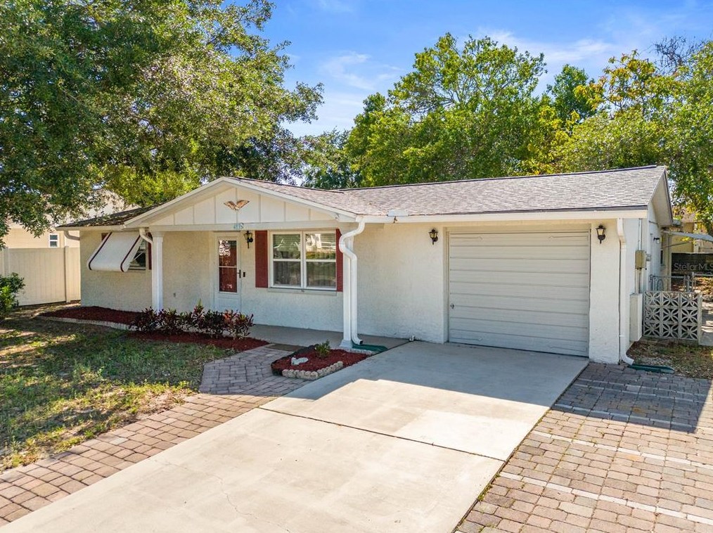 4833 Elmwood St, New Port Richey, FL 34653-5150
