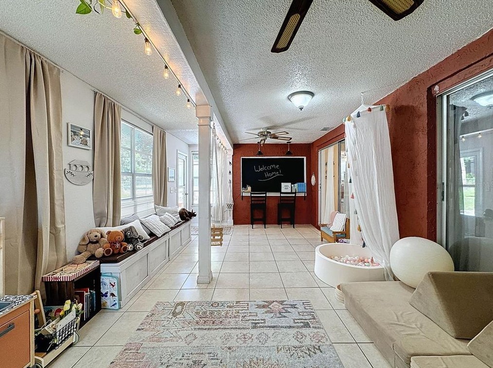 12309 Camp Creek Ln, Port Richey FL  34667-2669 exterior