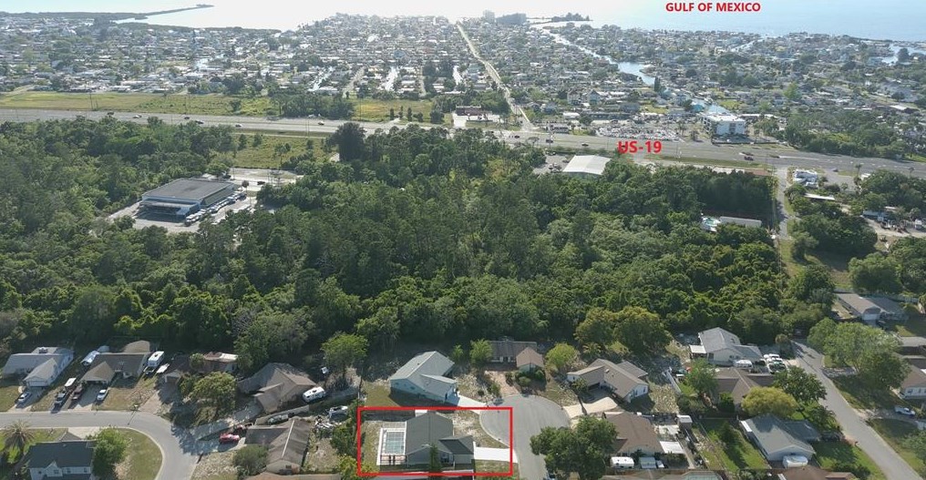 7210 Cheshire Ct, Port Richey FL  34667-1447 exterior