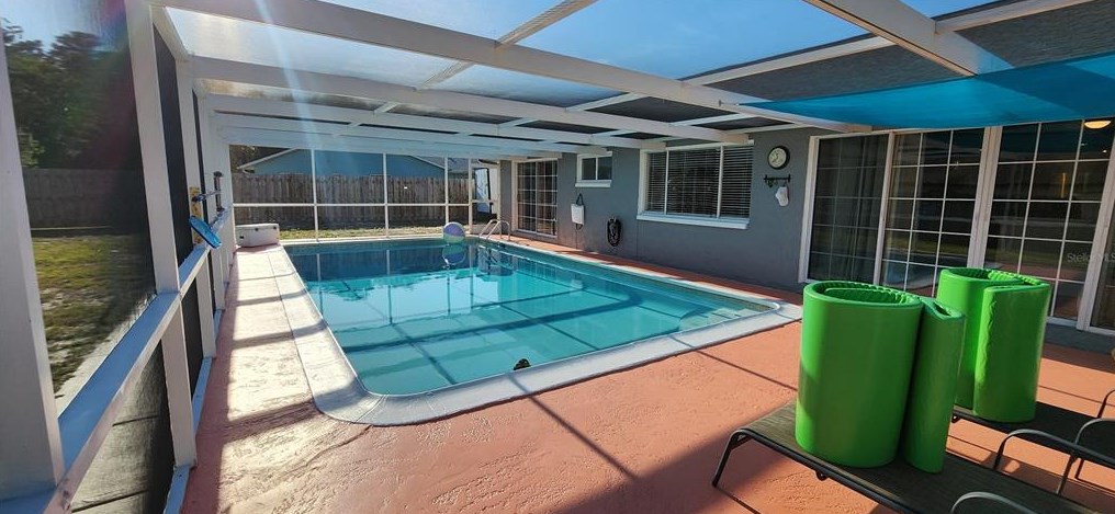 7210 Cheshire Ct, Port Richey FL  34667-1447 exterior