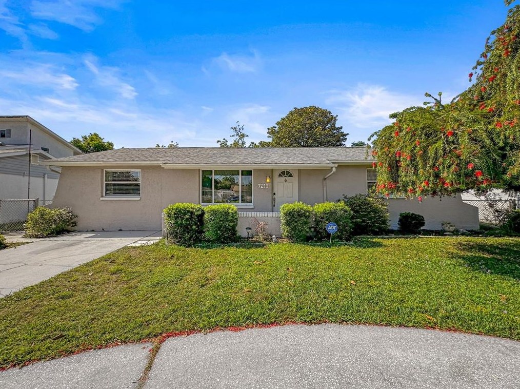 7210 Dipaola Dr, Port Richey, FL 34667-1960