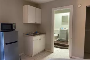 3801 Kimball Ave, Tampa, FL 33614 - Photo 4