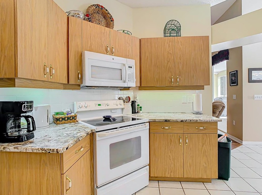 8732 Teacher Ln, Zephyrhills FL 33541-7486 exterior