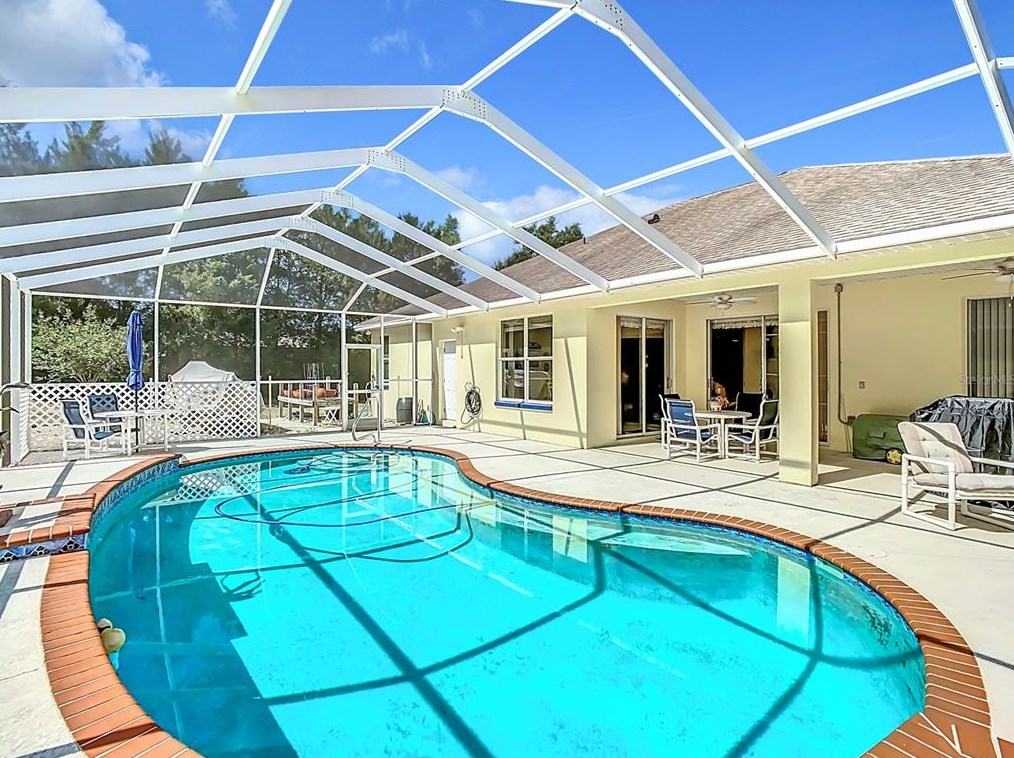 8732 Teacher Ln, Zephyrhills FL 33541-7486 exterior