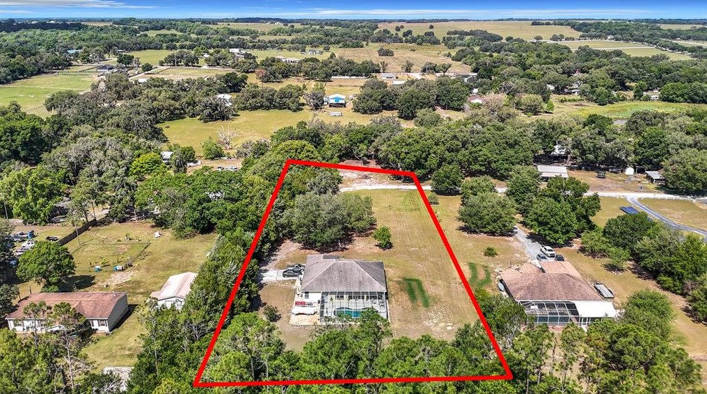 8732 Teacher Ln, Zephyrhills FL 33541-7486 exterior