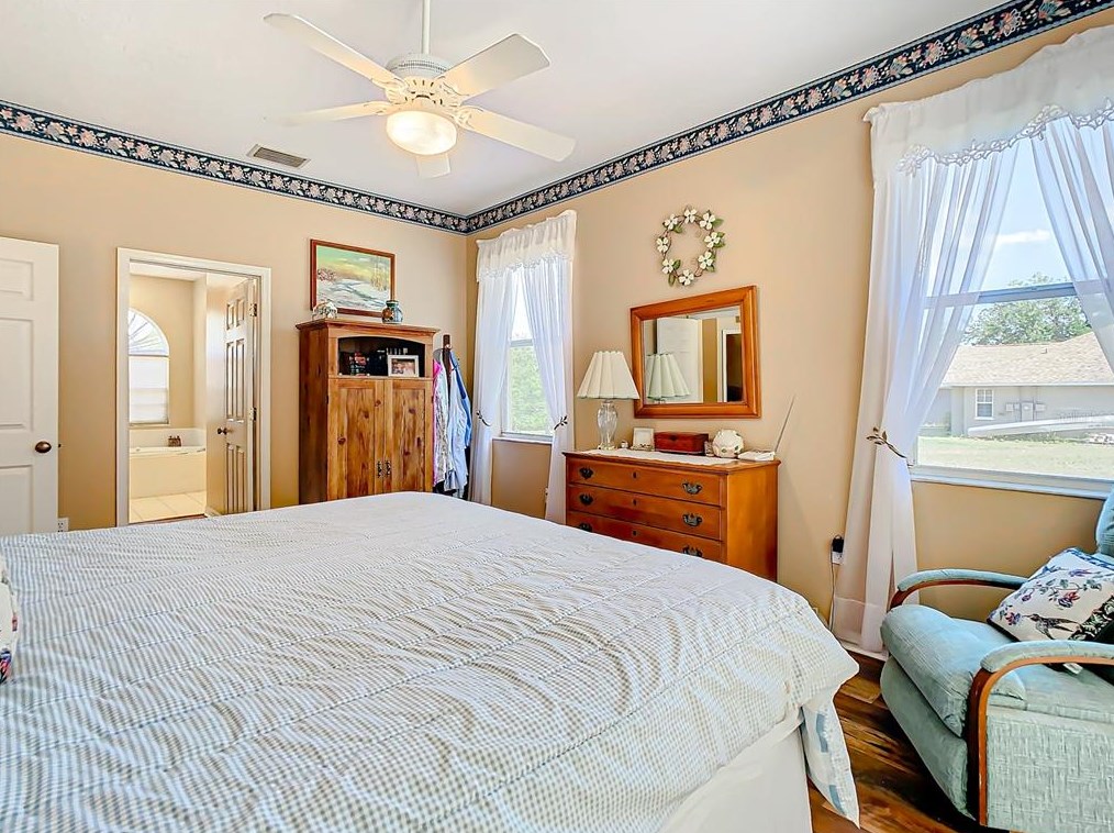 8732 Teacher Ln, Zephyrhills FL 33541-7486 exterior