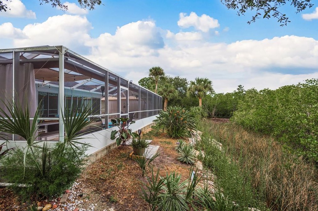 4537 Dewey Dr, New Port Richey FL 34652-3110 exterior