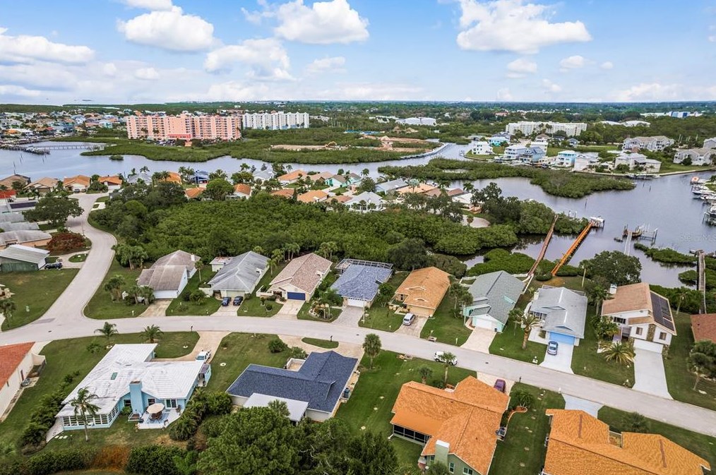 4537 Dewey Dr, New Port Richey FL 34652-3110 exterior