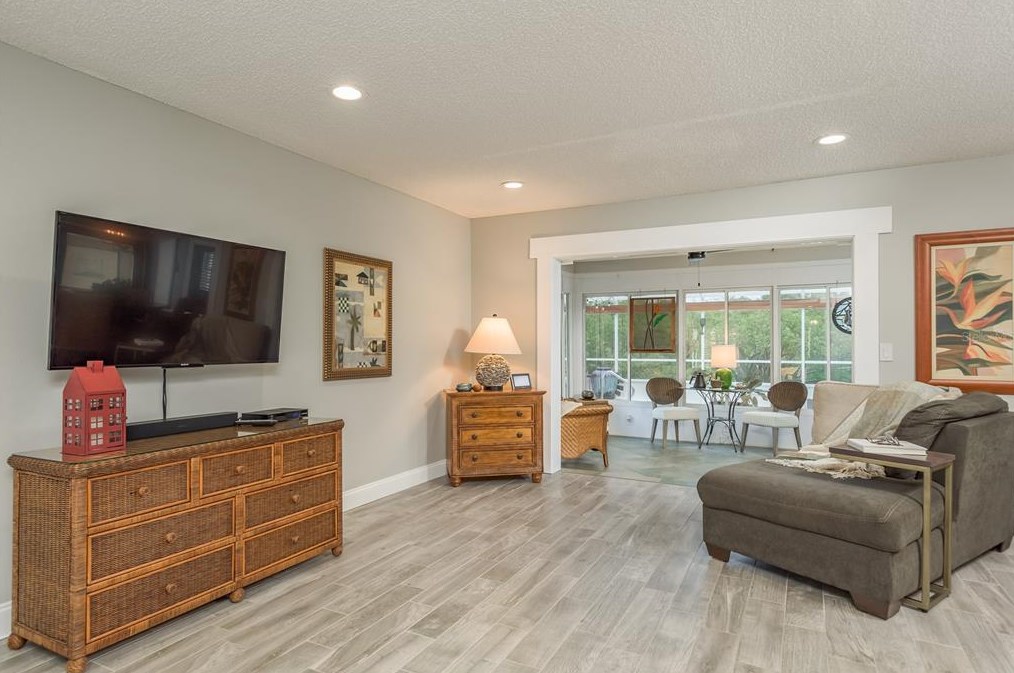 4537 Dewey Dr, New Port Richey FL 34652-3110 exterior