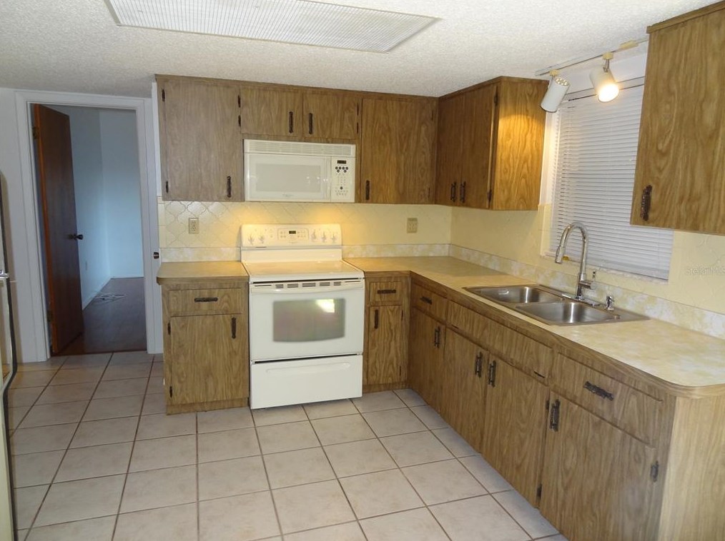 12140 Shadow Ridge Blvd, Port Richey, FL 34669-2751