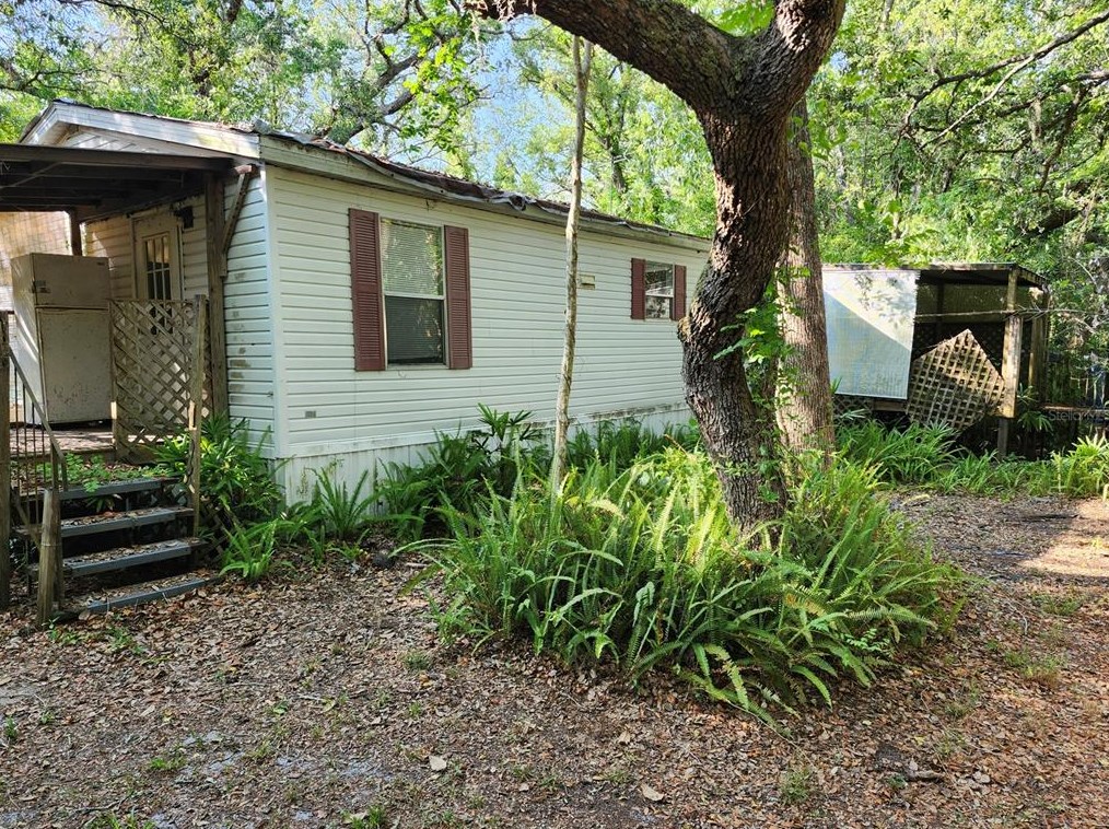 17751 Akins Dr, Brooksville, FL 34610