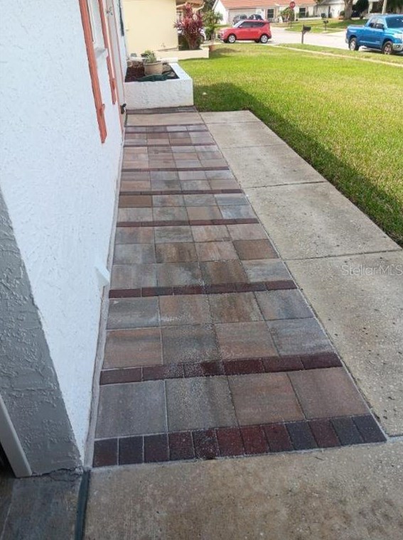 8100 Bismark Ct #8, Port Richey, FL 34668