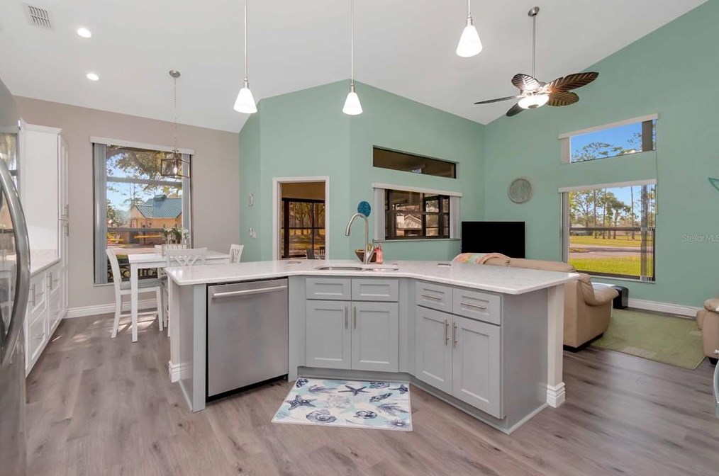 9626 Woodhollow Ct, New Port Richey, FL 34655
