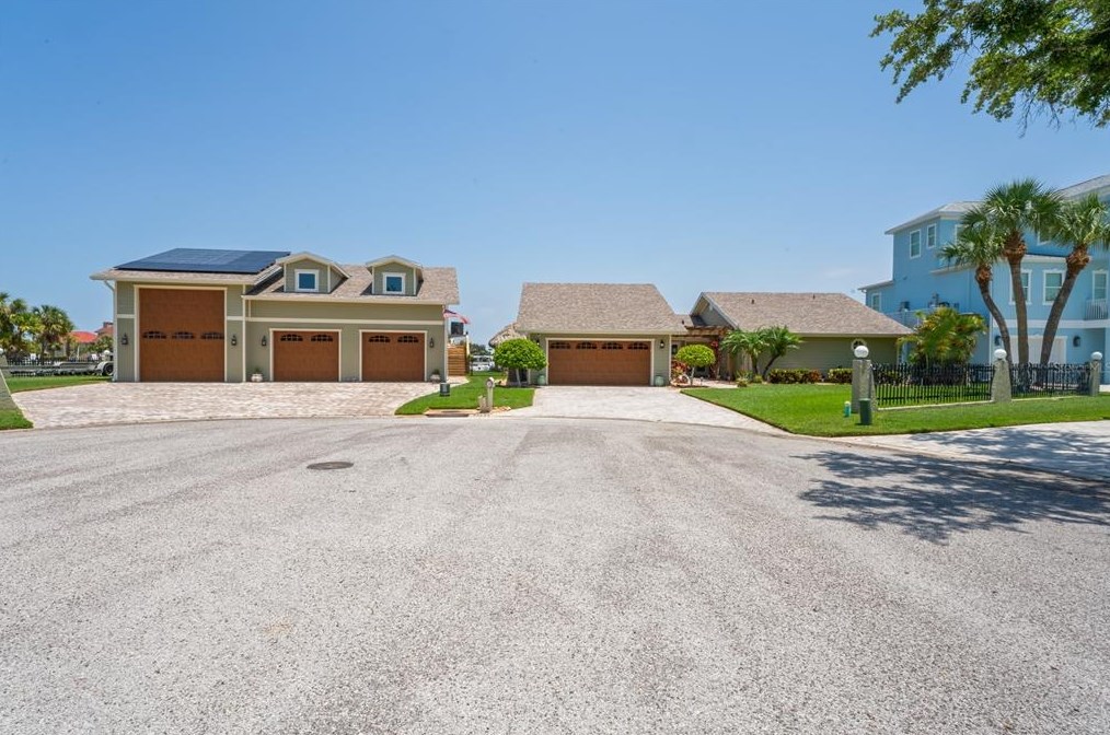 3154 Brigantine Ct, New Port Richey, FL 34652-3003