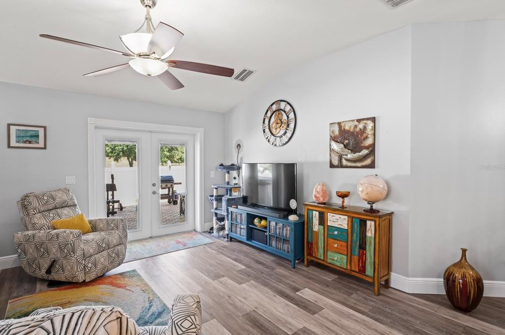 9189 Southern Charm Cir, Brooksville FL  34613-6916 exterior