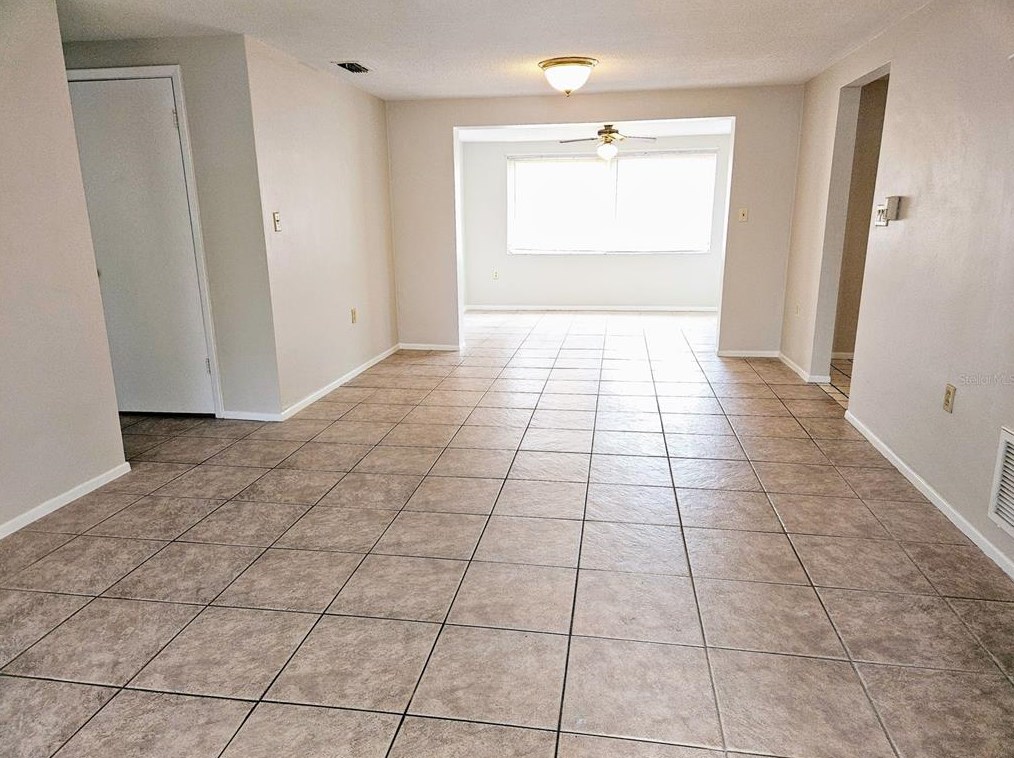 7312 Heath Dr, Port Richey, FL 34668-3147