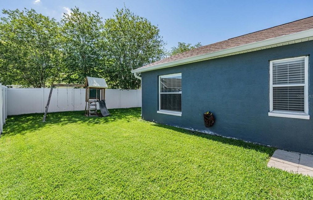 8523 Royal Hart Dr, New Port Richey FL  34653-5051 exterior