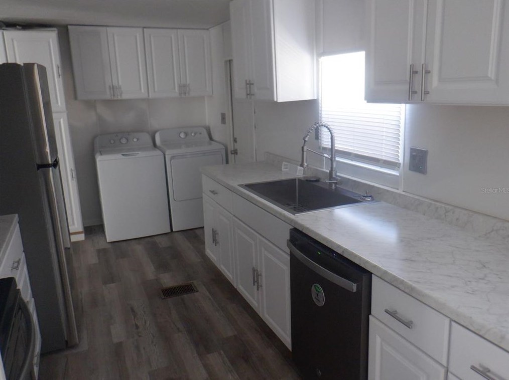 9031 Bourbon St, New Port Richey, FL 34654-1134
