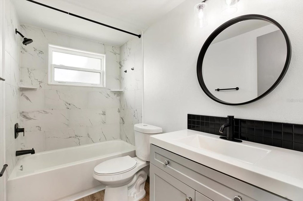 7628 Dl Dr, Port Richey FL  34668-1020 exterior