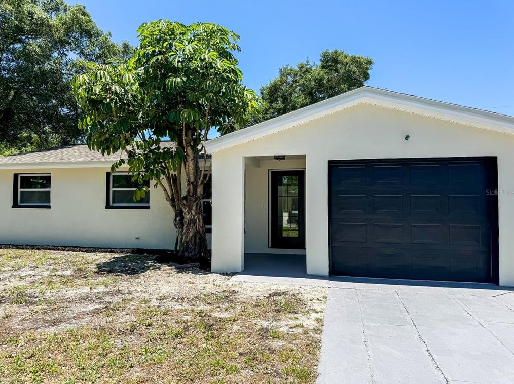 11680 Leisure Ln, Largo, FL 33773-4705