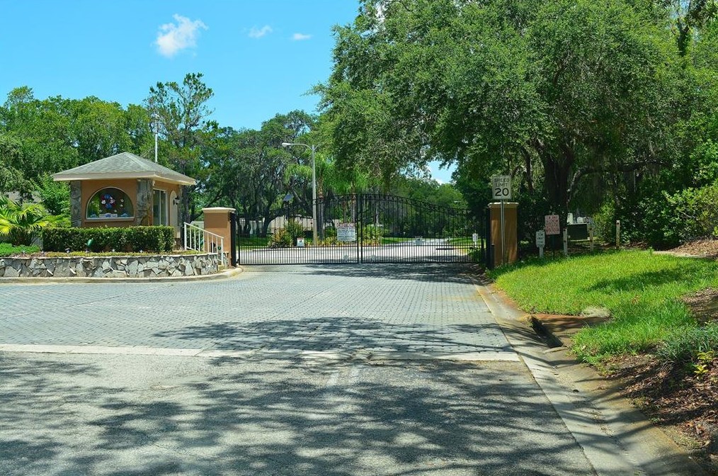 13207 Old Florida Cir, Port Richey FL 34669-2939 exterior