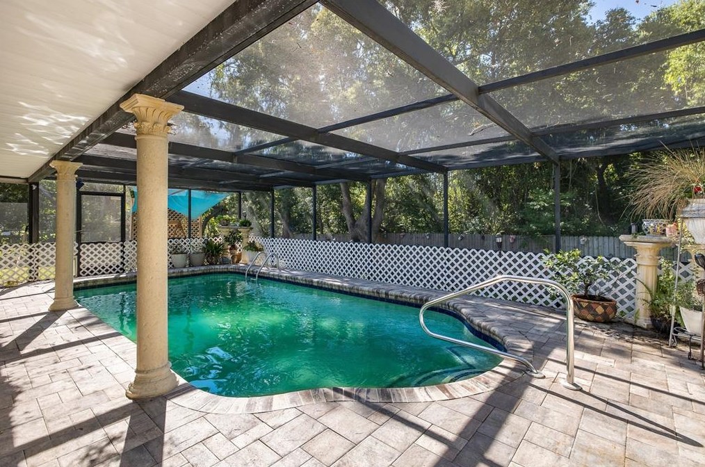 12500 River Mill Dr, Port Richey, FL 34667-2535